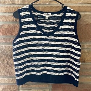 ST JOHN SPORT SWEATER VEST